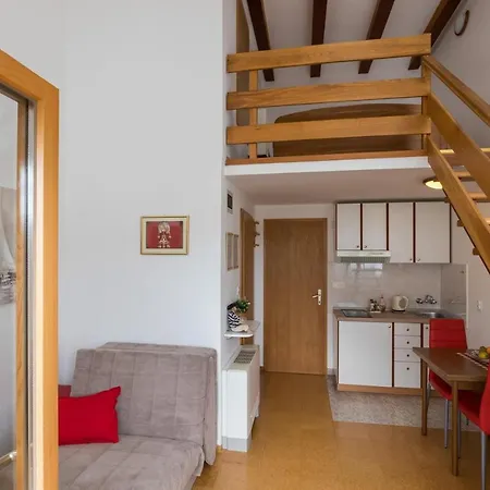 & Cina Apartment *
